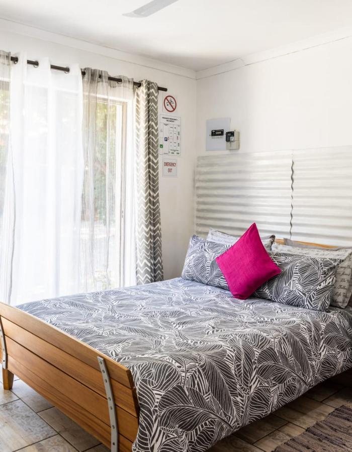 Mykhaya-Your Home Away From Home Kempton Park Exterior foto